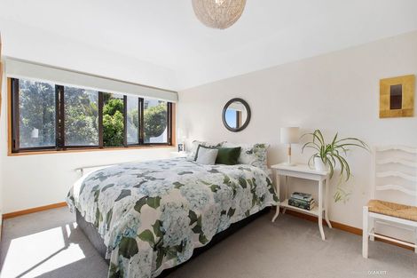 Photo of property in 30a Hay Street, Oriental Bay, Wellington, 6011
