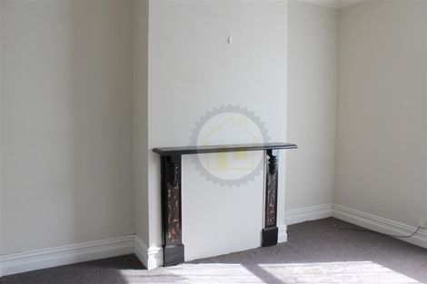 Photo of property in 1 Phillips Street, Kensington, Dunedin, 9011