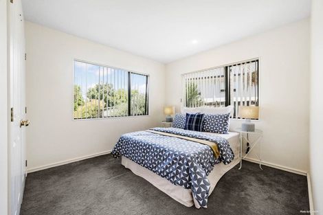 Photo of property in 33 Killybegs Drive, Pinehill, Auckland, 0632