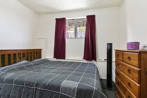 Photo of property in 5a Utting Street, Birkdale, Auckland, 0626