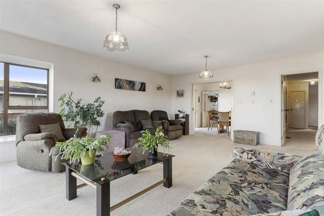 Photo of property in 208 Clovelly Road, Bucklands Beach, Auckland, 2012