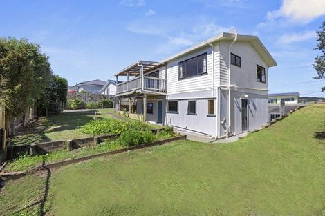 Photo of property in 4 Norrie Avenue, Raglan, 3225