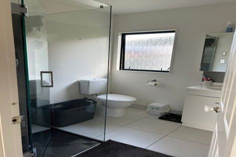 Photo of property in 4 Padstow Place, Camborne, Porirua, 5026