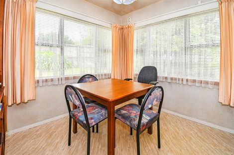 Photo of property in 35 Beaumonts Way, Manurewa, Auckland, 2102