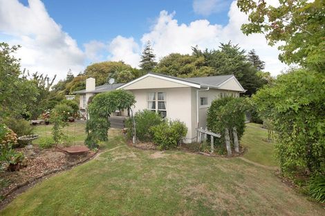 Photo of property in 26 Oxford Street, Marton, 4710