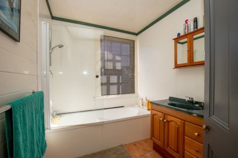 Photo of property in 4a Kaikahu Road, Kerepehi, Paeroa, 3671