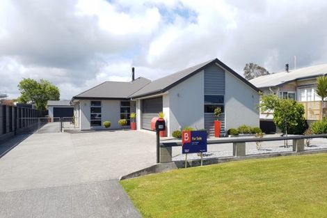 Photo of property in 166 Hall Street, Hokitika, 7810