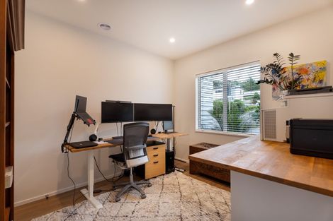 Photo of property in 39 Winsley Terrace, Churton Park, Wellington, 6037