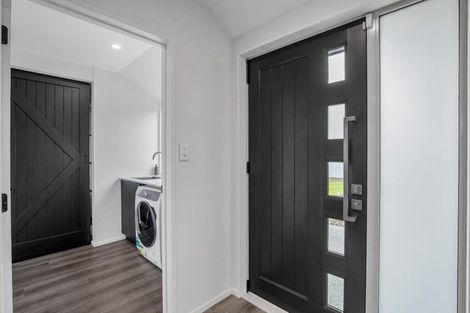 Photo of property in 10a Manor Drive, Rolleston, 7614