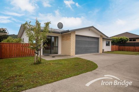 Photo of property in 36 Sunstone Crescent, Brown Owl, Upper Hutt, 5018