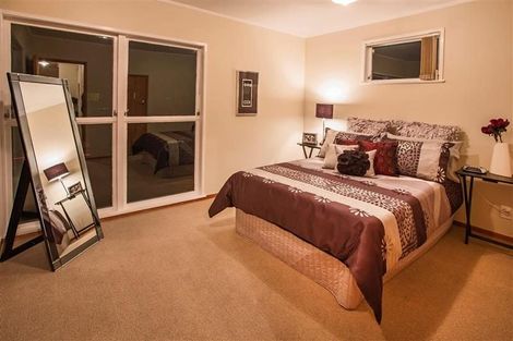 Photo of property in 115 Gossamer Drive, Pakuranga Heights, Auckland, 2010
