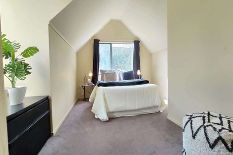 Photo of property in 30 Banbury Crescent, Fairfield, Hamilton, 3214