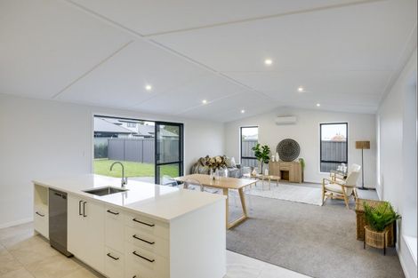 Photo of property in 6 Matau Crescent, Frimley, Hastings, 4120