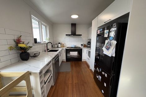 Photo of property in 20 Stokes Crescent, Maeroa, Hamilton, 3200
