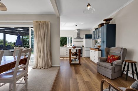 Photo of property in 524 Tikorangi Road, Tikorangi, Waitara, 4383