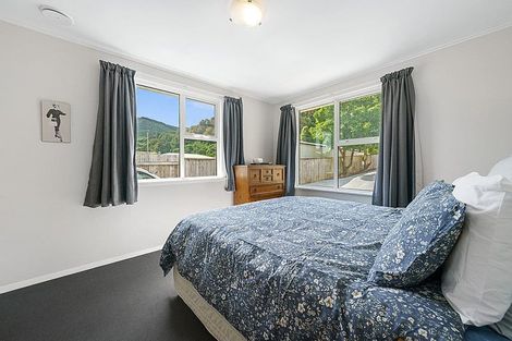 Photo of property in 51 Gillespies Road, Birchville, Upper Hutt, 5018