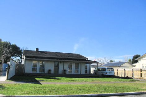 Photo of property in 806 Lawrence Street, Akina, Hastings, 4122