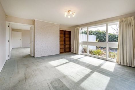 Photo of property in 24 Rutherglen Avenue, Ilam, Christchurch, 8041