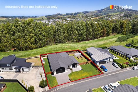 Photo of property in 5 Tate Crescent, Green Island, Dunedin, 9018