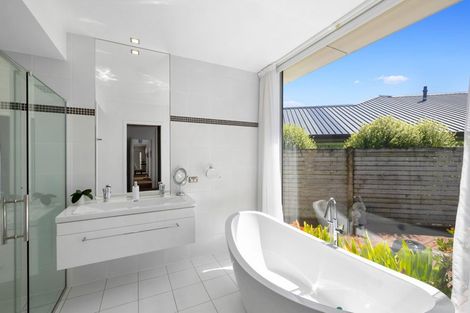 Photo of property in 3 St Andrews Parkway, Waiwhakaiho, New Plymouth, 4312