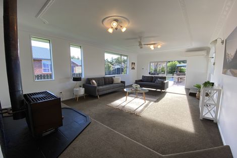 Photo of property in 55 Kinmont Crescent, Kinmont Park, Mosgiel, 9024