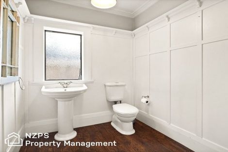Photo of property in 169 Victoria Road, Saint Clair, Dunedin, 9012