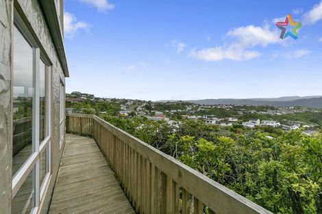 Photo of property in 33 Acacia Avenue, Maungaraki, Lower Hutt, 5010