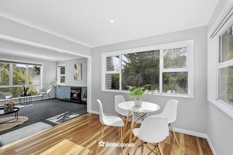 Photo of property in 21 Kennedy Grove, Stokes Valley, Lower Hutt, 5019