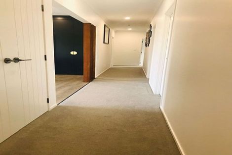 Photo of property in 28 Jonah Lomu Drive, Paerata, 2124