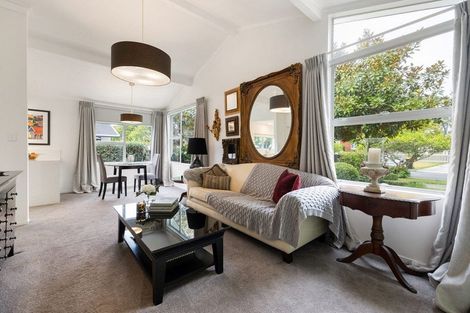 Photo of property in 78 Princes Street, Cambridge, 3434