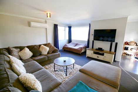 Photo of property in 4 Rothesay Place, Dinsdale, Hamilton, 3204