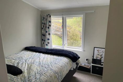 Photo of property in 23 Huntingdon Street, Northland, Wellington, 6012