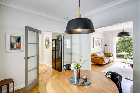 Photo of property in 5 Hooker Avenue, Hospital Hill, Napier, 4110