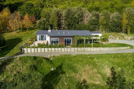 Photo of property in 209 Huia Street, Waikanae, 5391