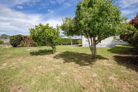 Photo of property in 7 Miller Place, Ngatea, 3503