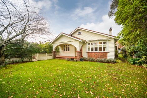 Photo of property in 34 Elmira Avenue, Hokowhitu, Palmerston North, 4410