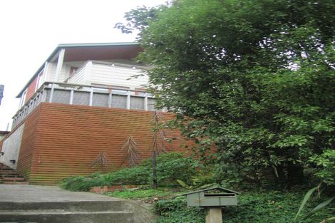 Photo of property in 25 Putnam Street, Northland, Wellington, 6012