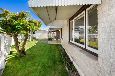 Photo of property in 2/800 Willowpark Road South, Akina, Hastings, 4122