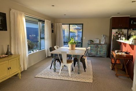 Photo of property in 16 Admiralty Place, Waikawa, Picton, 7220