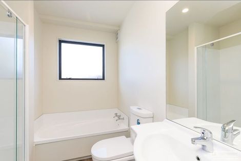 Photo of property in 165a Broderick Road, Johnsonville, Wellington, 6037