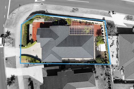 Photo of property in 2 Gemscott Crescent, Huapai, Kumeu, 0810