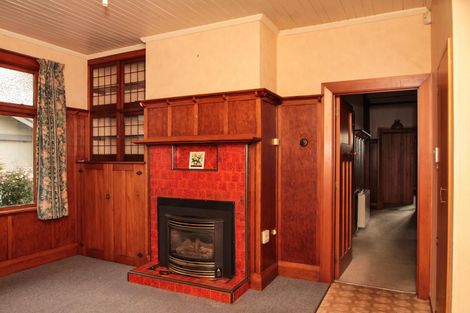 Photo of property in 30 Wharfe Street, South Hill, Oamaru, 9400
