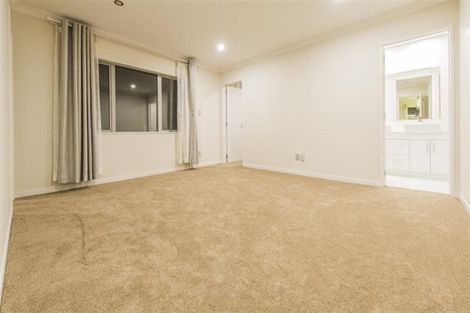 Photo of property in 69 Rosewell Crescent, Flat Bush, Auckland, 2019