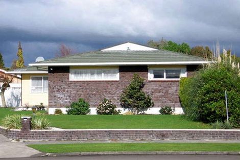 Photo of property in 6 Christian Place, Awapuni, Palmerston North, 4412