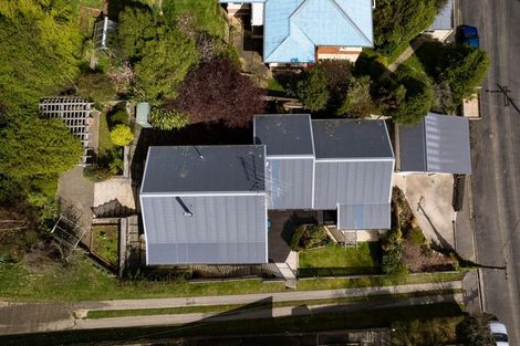 Photo of property in 72 Hocken Street, Kenmure, Dunedin, 9011