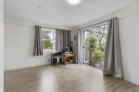 Photo of property in 5/162 Onewa Road, Northcote, Auckland, 0627