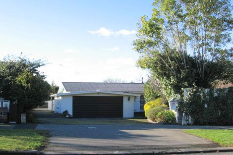 Photo of property in 12 Gunns Crescent, Cashmere, Christchurch, 8022