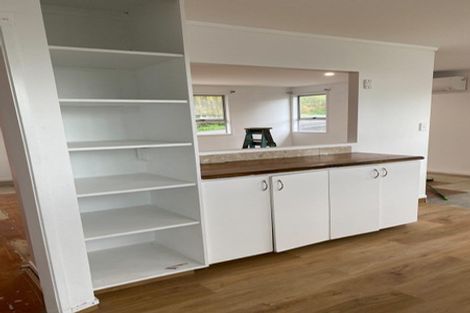 Photo of property in 146 Waimumu Road, Massey, Auckland, 0614