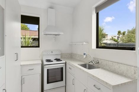 Photo of property in 77b Abberley Crescent, St Albans, Christchurch, 8014