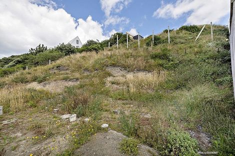 Photo of property in 98a The Esplanade, Houghton Bay, Wellington, 6023